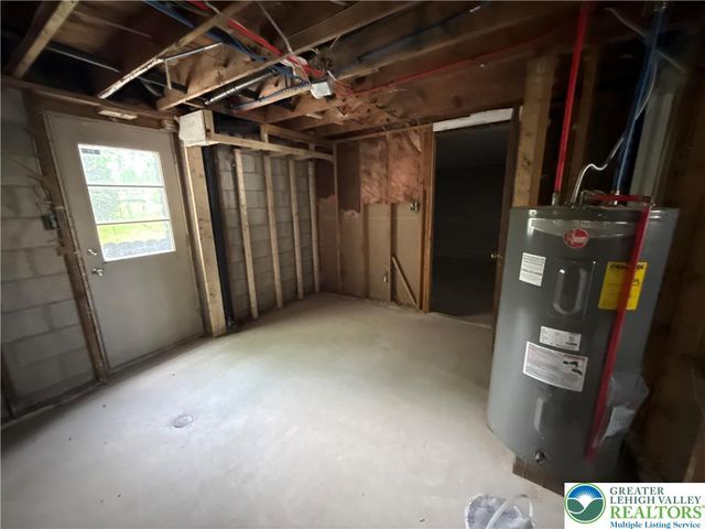 1047 Monroe Street, Freemansburg Boro, PA 18017