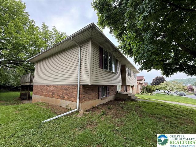 1047 Monroe Street, Freemansburg Boro, PA 18017