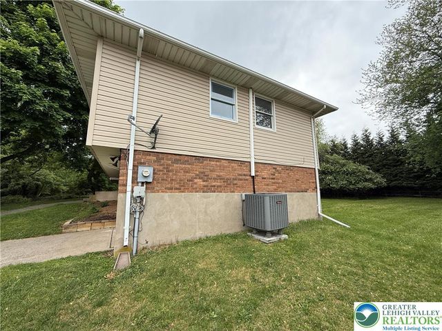 1047 Monroe Street, Freemansburg Boro, PA 18017