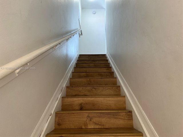 2406 Centergate Dr 201, Miramar, FL 33025