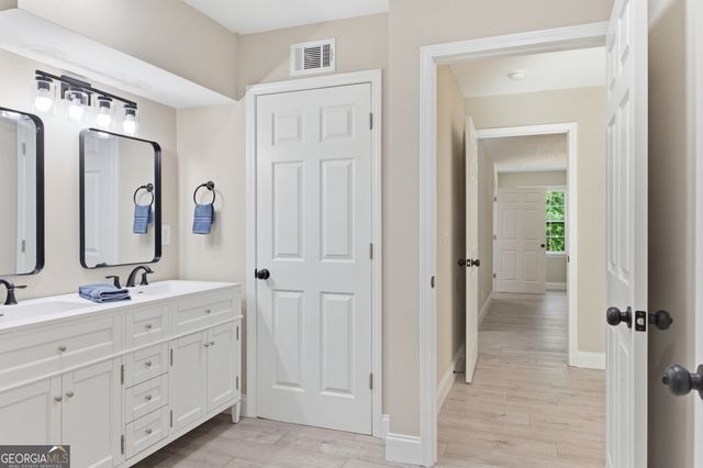 54 Stonewood Forest, Toccoa, GA 30577