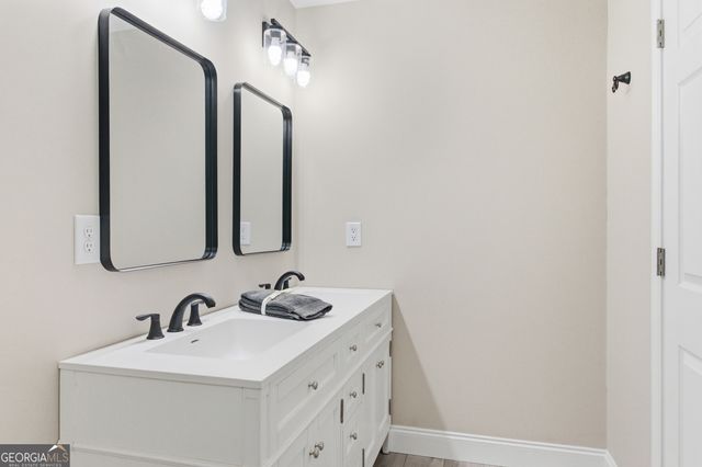 54 Stonewood Forest, Toccoa, GA 30577