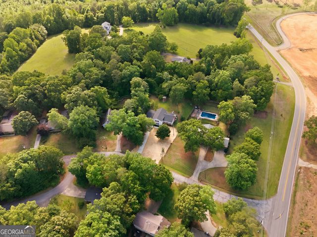 54 Stonewood Forest, Toccoa, GA 30577