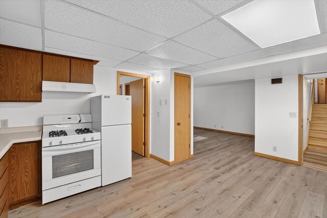 1126 Fillmore Avenue, Oshkosh, WI 54902