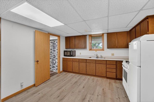 1126 Fillmore Avenue, Oshkosh, WI 54902