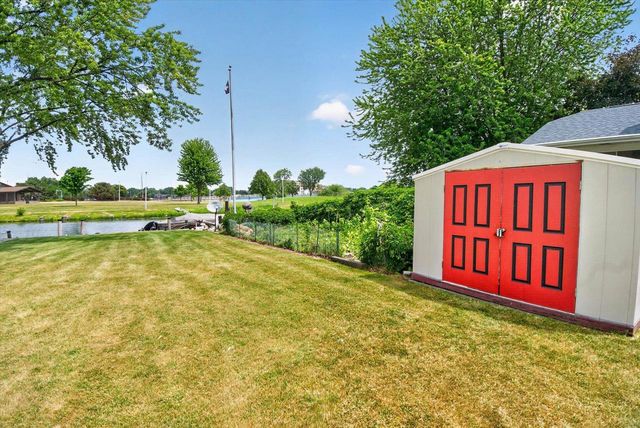 1126 Fillmore Avenue, Oshkosh, WI 54902