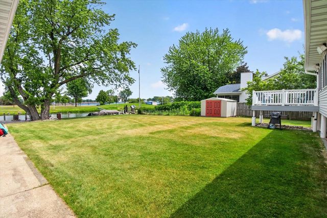1126 Fillmore Avenue, Oshkosh, WI 54902