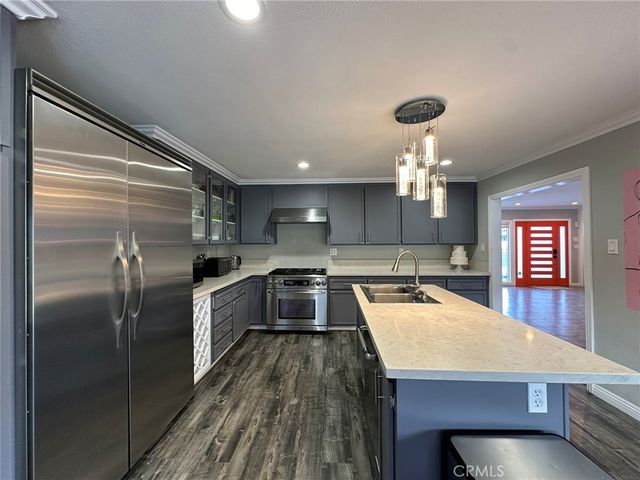 1331 S Sunrise Way, Palm Springs, CA 92264