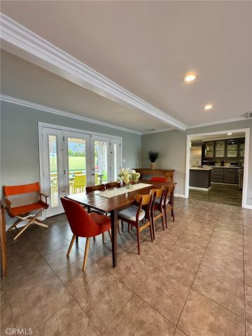 1331 S Sunrise Way, Palm Springs, CA 92264