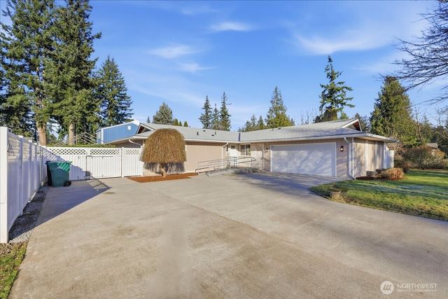 5301 76th Place NE, Marysville, WA 98270