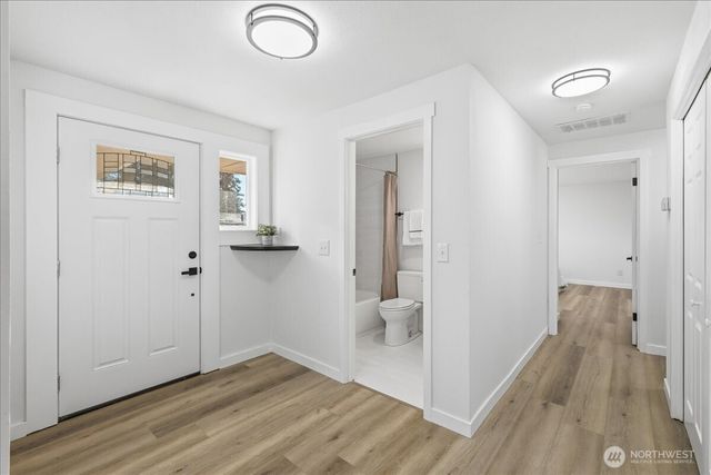 5301 76th Place NE, Marysville, WA 98270