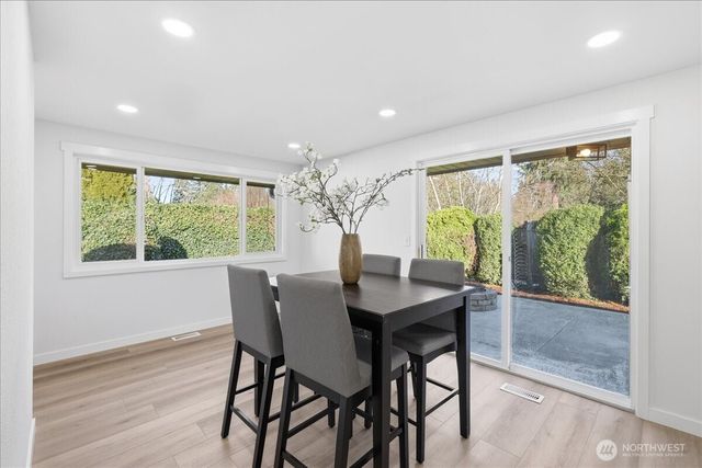 5301 76th Place NE, Marysville, WA 98270