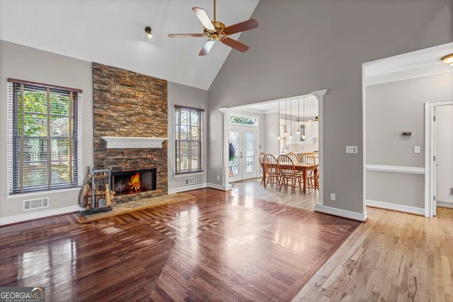 4825 Winding Rose Drive, Suwanee, GA 30024