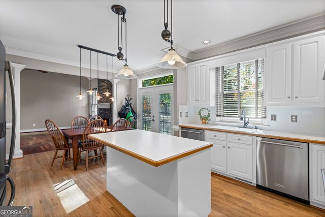 4825 Winding Rose Drive, Suwanee, GA 30024