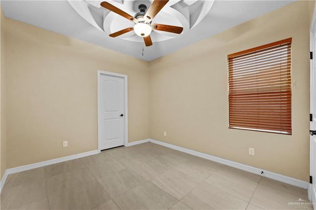 3516 S Climax Drive, Edinburg, TX 78542