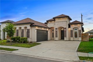 3516 S Climax Drive, Edinburg, TX 78542