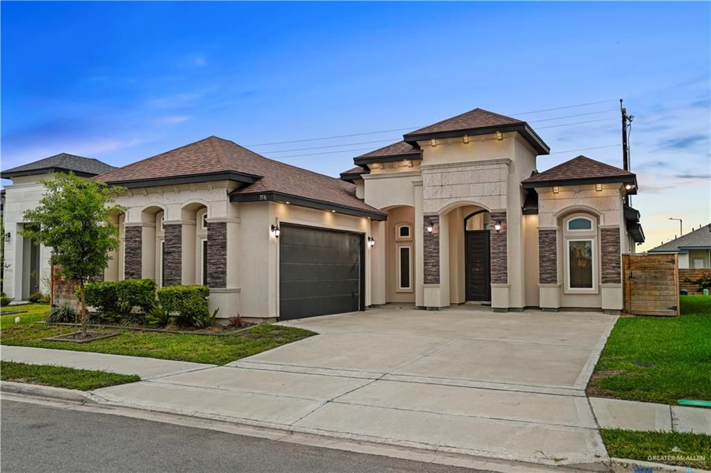 3516 S Climax Drive, Edinburg, TX 78542