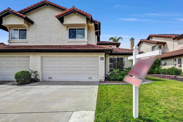 2334 Summerhill Dr, Encinitas, CA 92024
