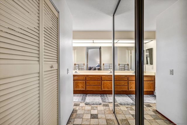 2334 Summerhill Dr, Encinitas, CA 92024