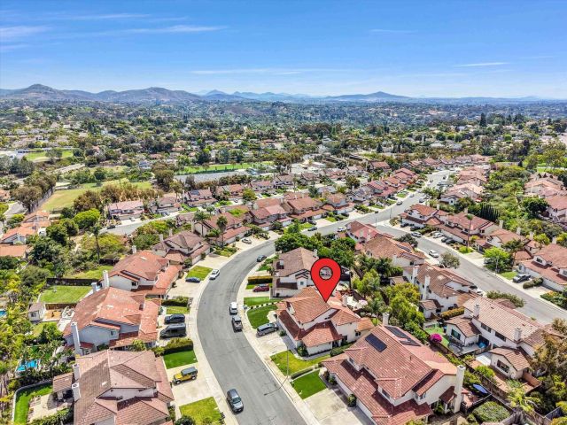 2334 Summerhill Dr, Encinitas, CA 92024