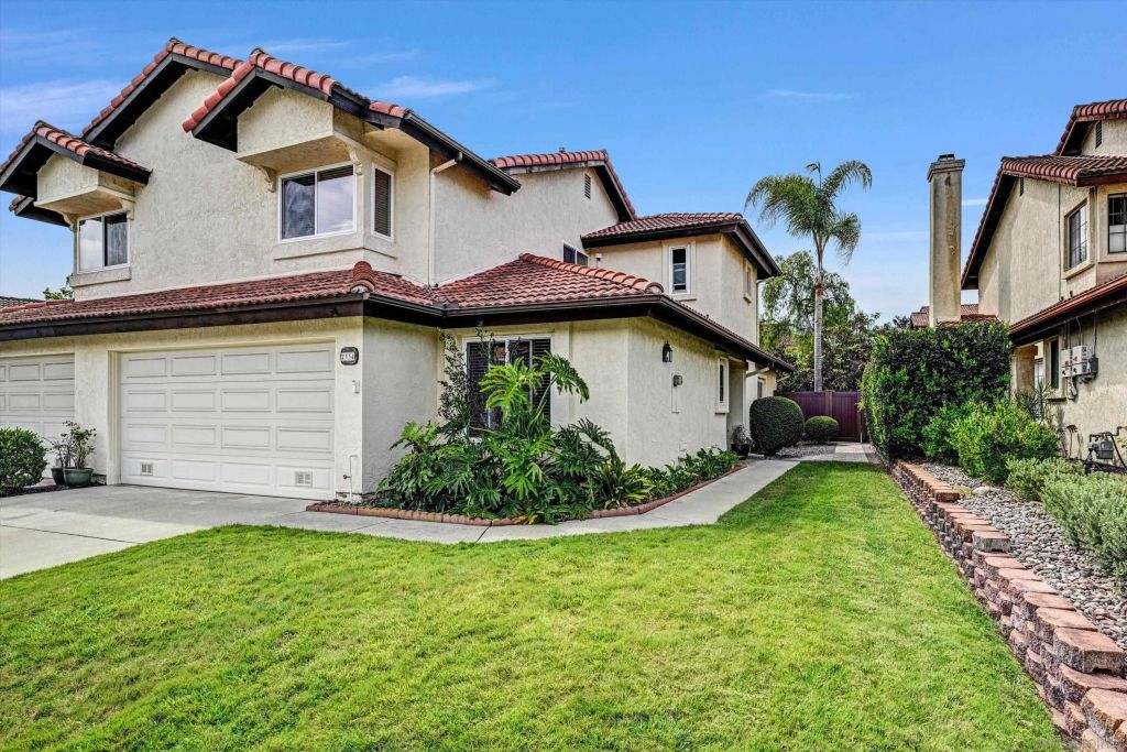 2334 Summerhill Dr, Encinitas, CA 92024
