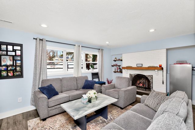 10448 Donna Bella None, Clive, IA 50325