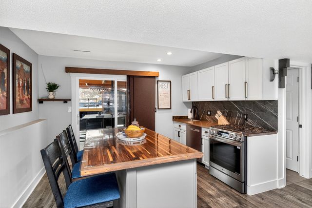 10448 Donna Bella None, Clive, IA 50325