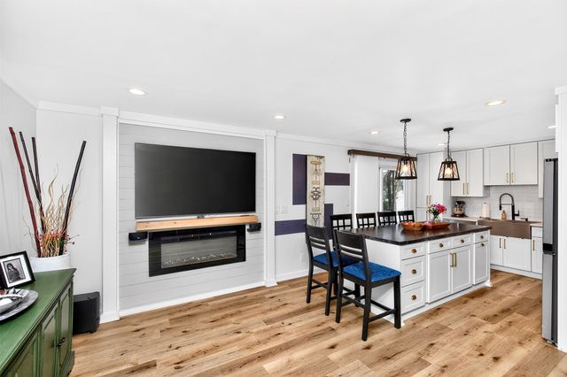 10448 Donna Bella None, Clive, IA 50325