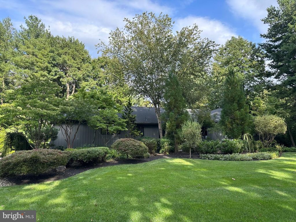 8 DEER RUN, Princeton, NJ 08540 — photo 4