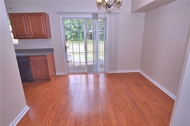 3833 Pleasant Oaks Drive, Lawrenceville, GA 30044