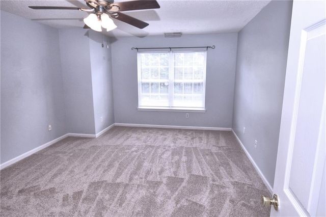 3833 Pleasant Oaks Drive, Lawrenceville, GA 30044