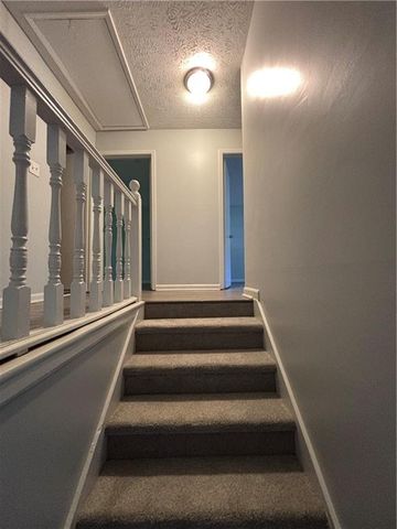 141 Summit View Dr, Mcdonough, GA 30253