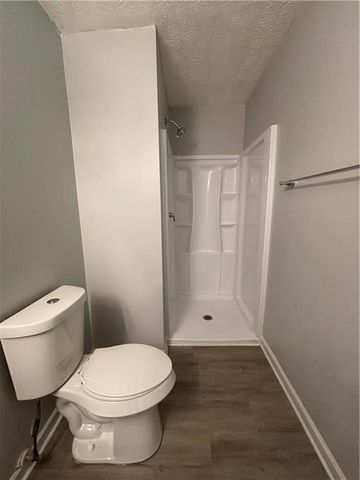 141 Summit View Dr, Mcdonough, GA 30253