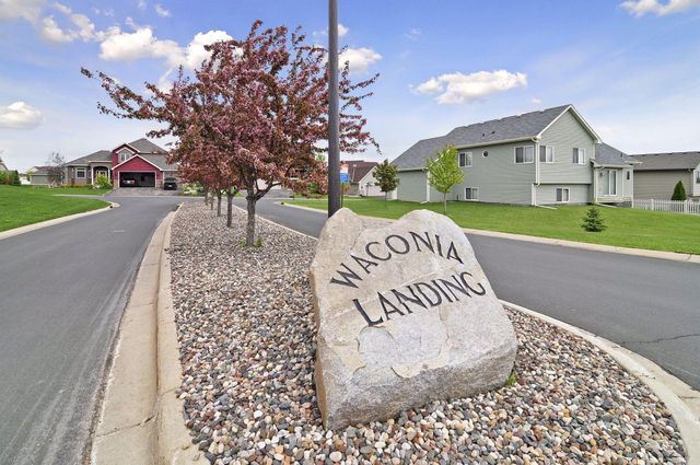1879 Sandbar Circle, Waconia, MN 55387