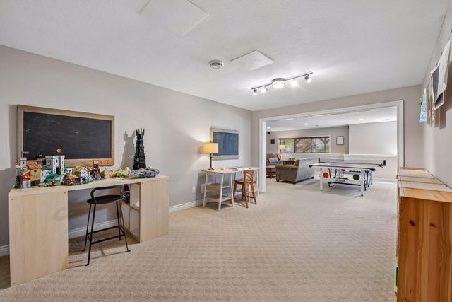 1879 Sandbar Circle, Waconia, MN 55387