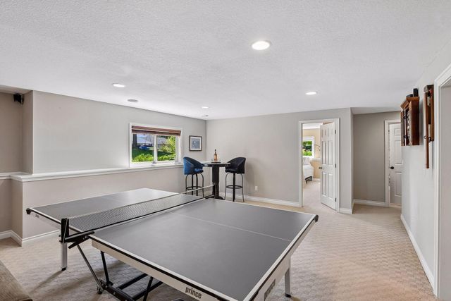 1879 Sandbar Circle, Waconia, MN 55387