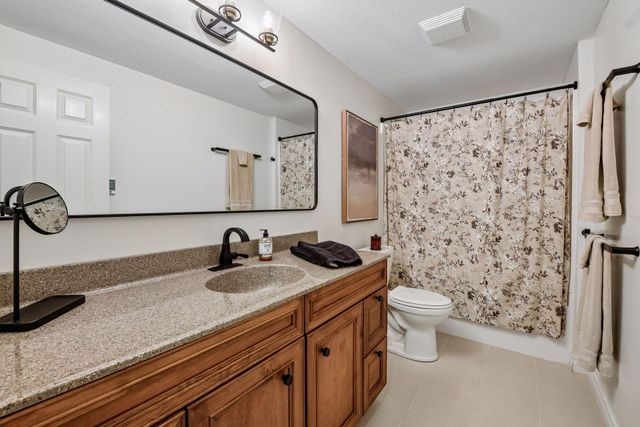 1879 Sandbar Circle, Waconia, MN 55387