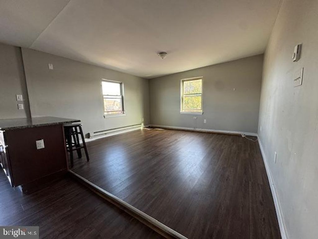 4929 N 6TH ST, Philadelphia, PA 19120
