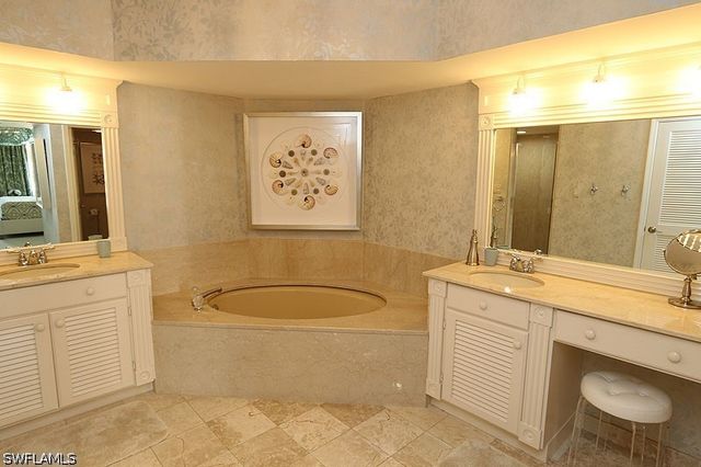 4251 Gulf Shore BLVD N 17A, Naples, FL 34103
