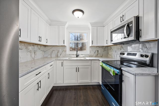 148 Burwell Road, West Haven, CT 06516