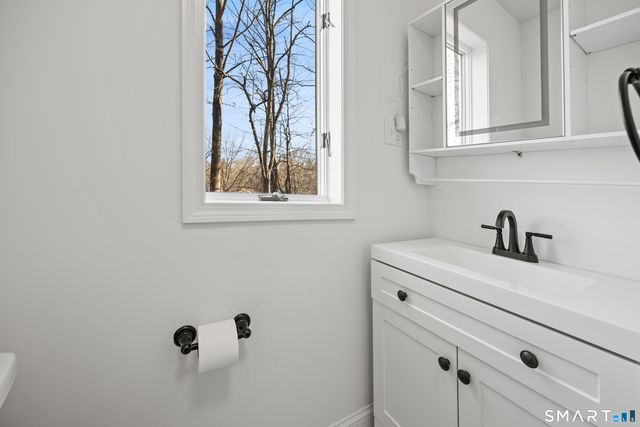 148 Burwell Road, West Haven, CT 06516