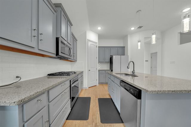 2725 Bechtol Street, Garland, TX 75042