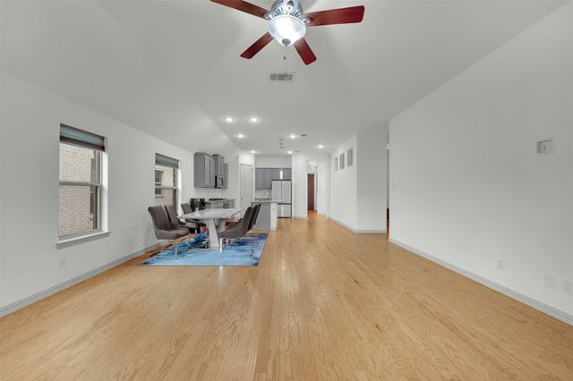 2725 Bechtol Street, Garland, TX 75042