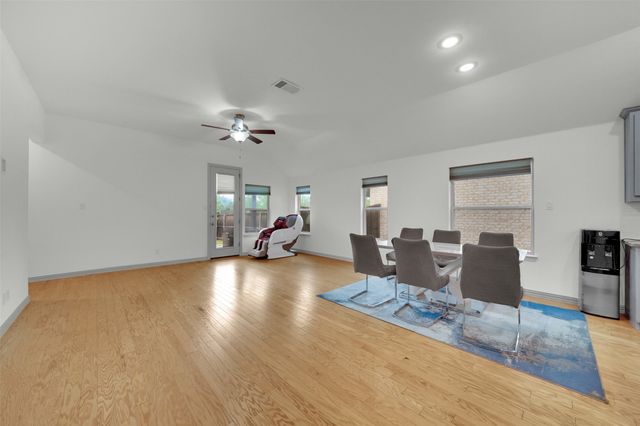 2725 Bechtol Street, Garland, TX 75042