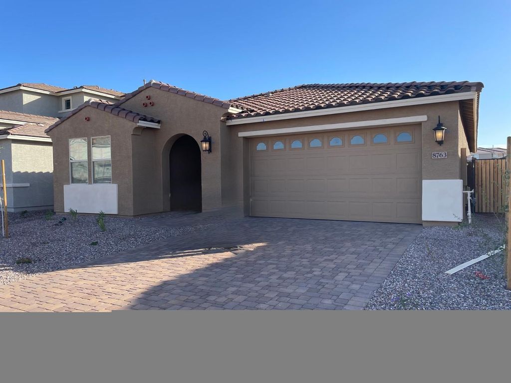 8763 W Orange Drive, Glendale, AZ 85305