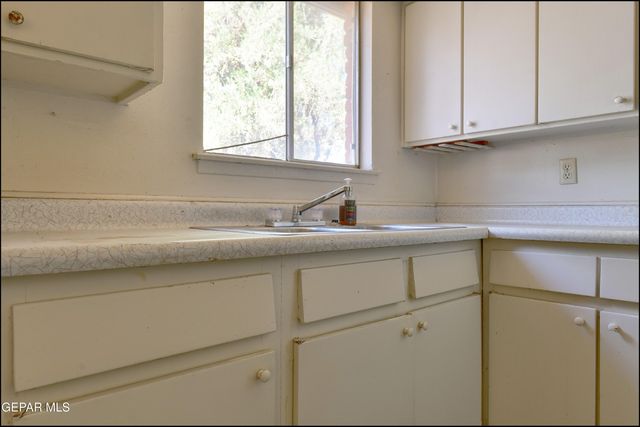 10097 Ontario Street, El Paso, TX 79924