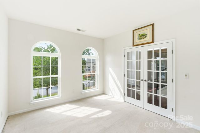 7718 Wiltshire Ridge Road, Charlotte, NC 28269