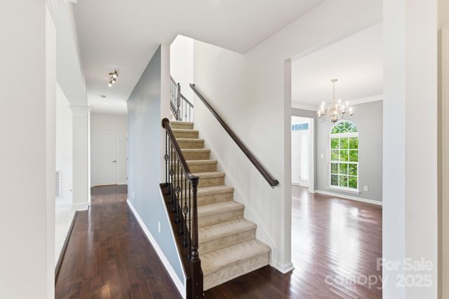 7718 Wiltshire Ridge Road, Charlotte, NC 28269