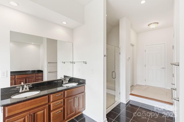 7718 Wiltshire Ridge Road, Charlotte, NC 28269