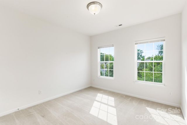7718 Wiltshire Ridge Road, Charlotte, NC 28269